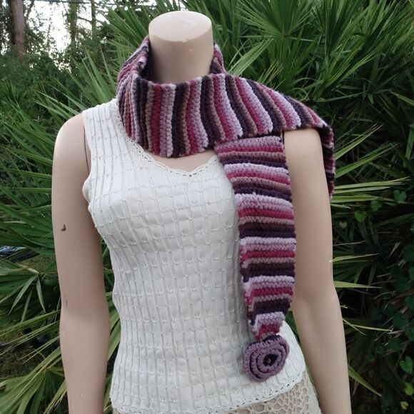 EUC SAN DIEGO HAT CO. Purple 100% Acrylic Girls Knit Scarf with Large Flower - Picture 1 of 10